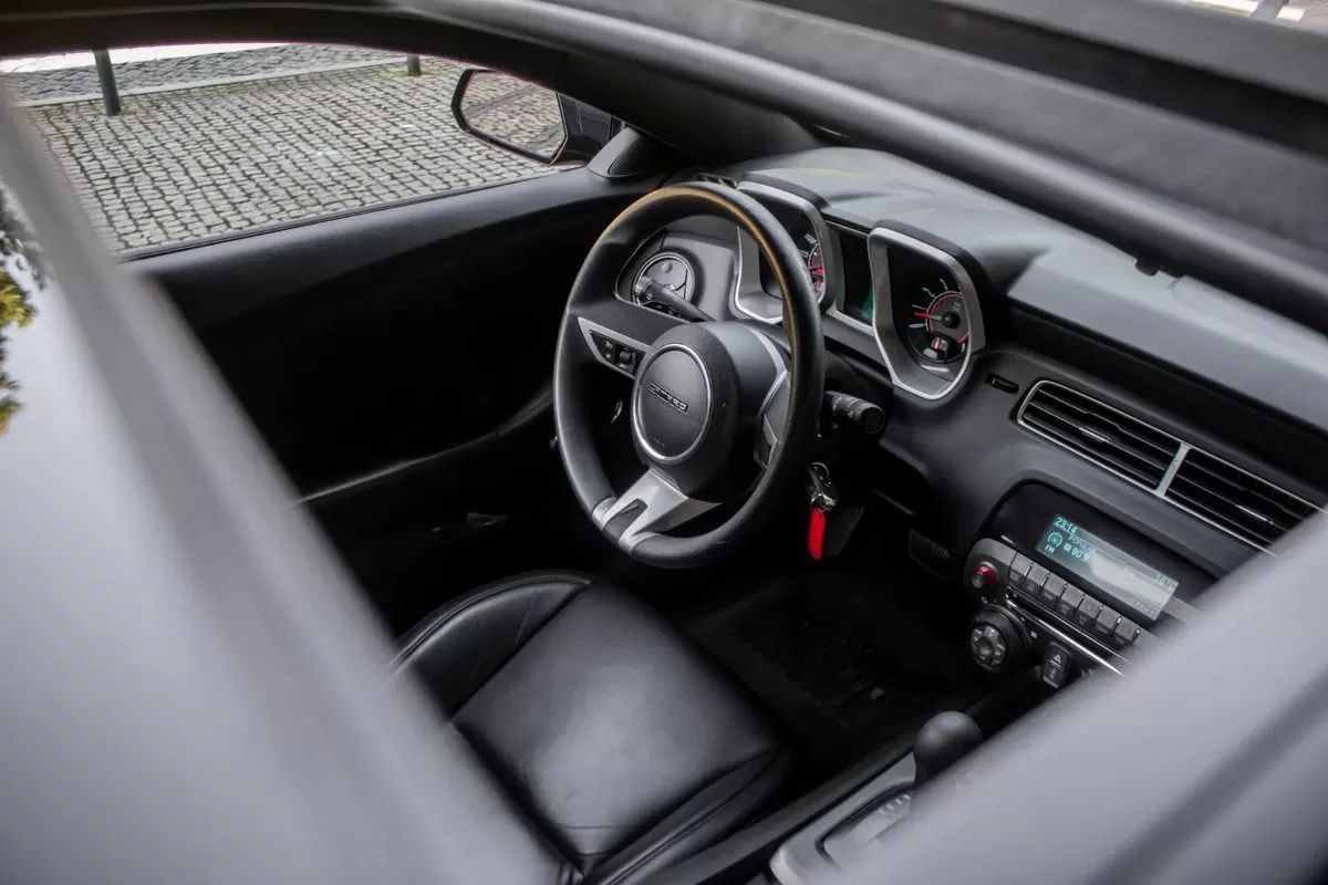 chevrolet-camaro-2010-gasolina-3564cc