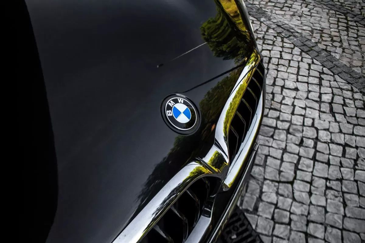 bmw-serie-5-2023-diesel-1995cc