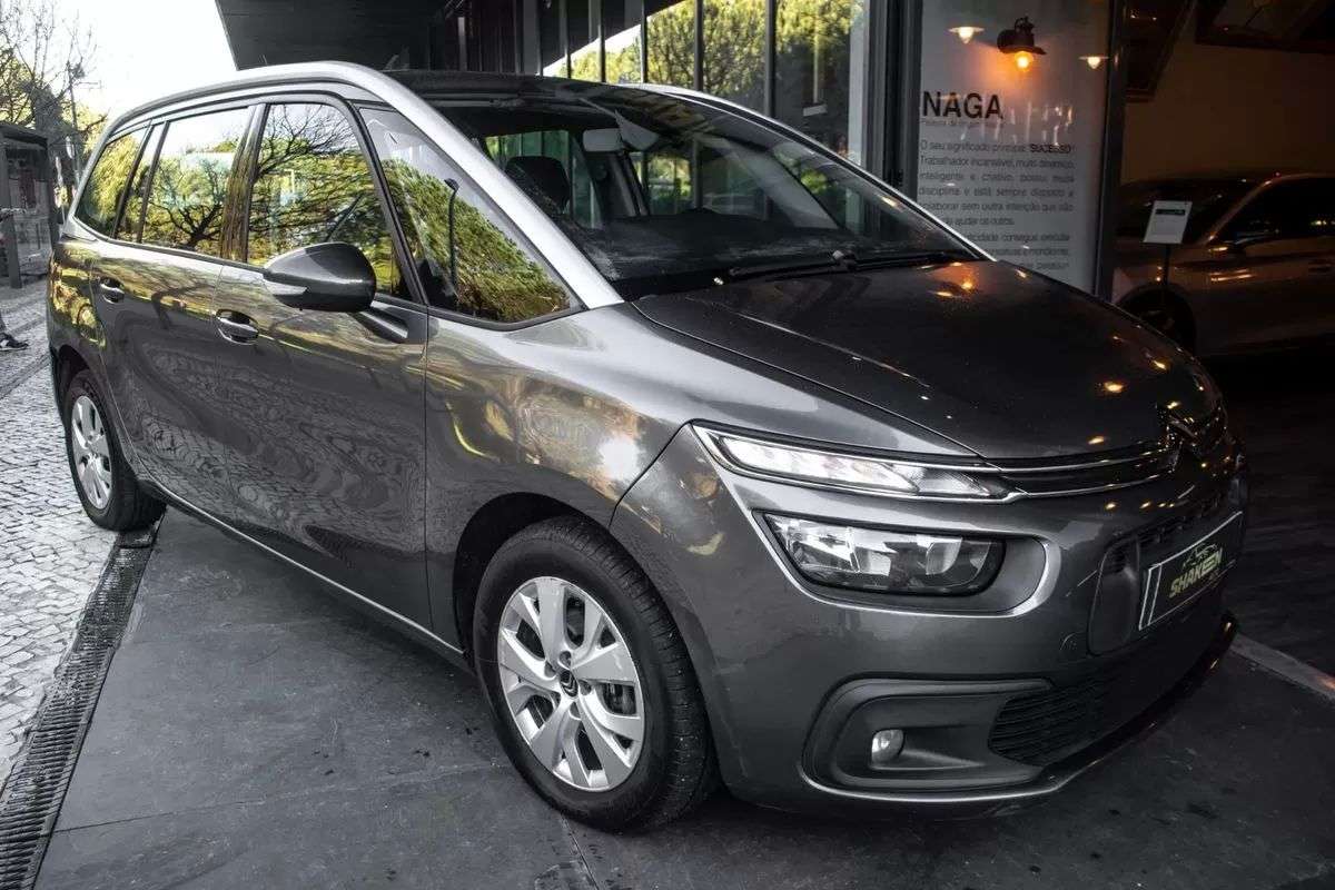 citroen-c4-picasso-2018-diesel-1560cc
