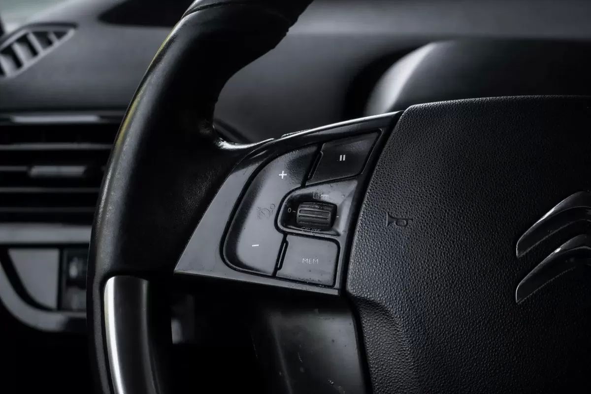 citroen-c4-picasso-2018-diesel-1560cc