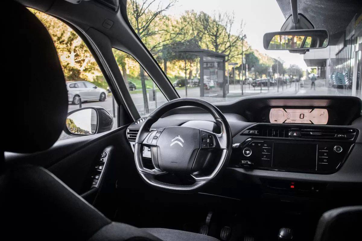 citroen-c4-picasso-2018-diesel-1560cc