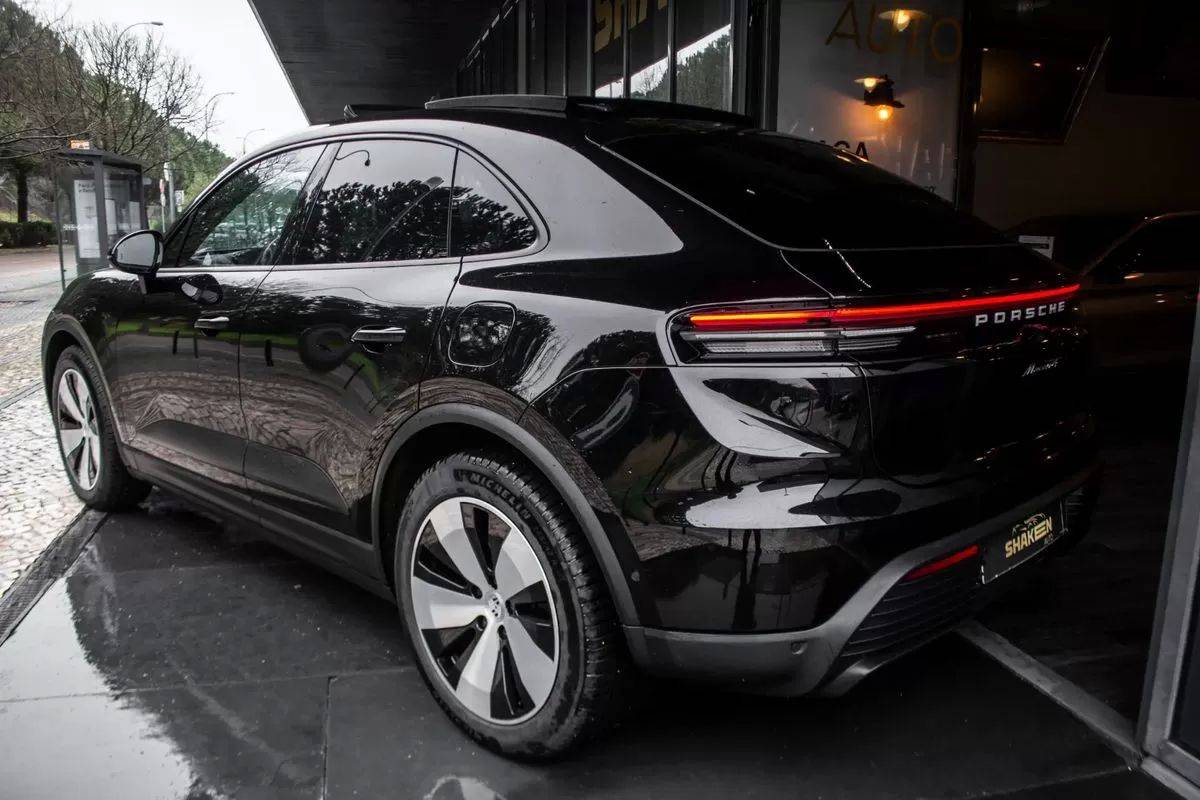 porsche-macan-2025-eletrico-200cc