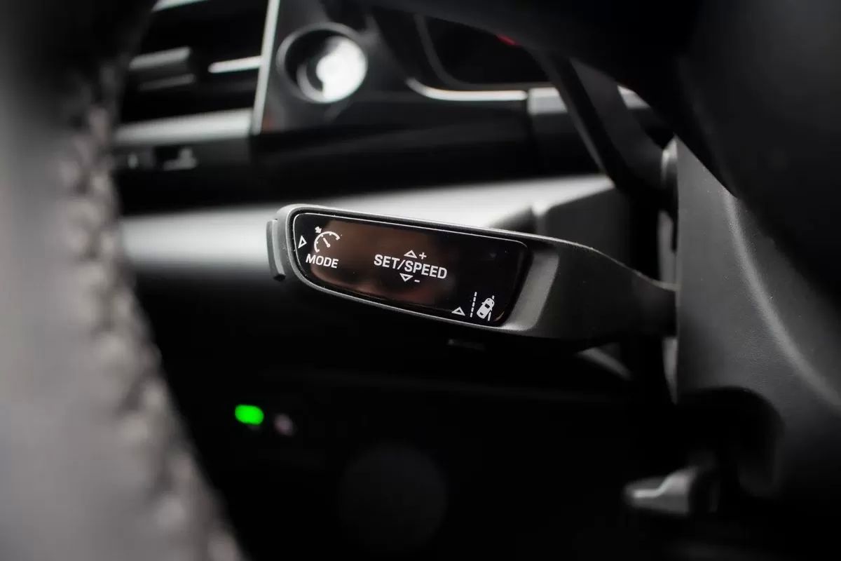 porsche-macan-2025-eletrico-200cc