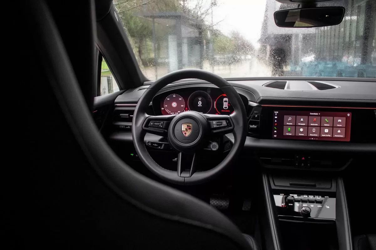 porsche-macan-2025-eletrico-200cc