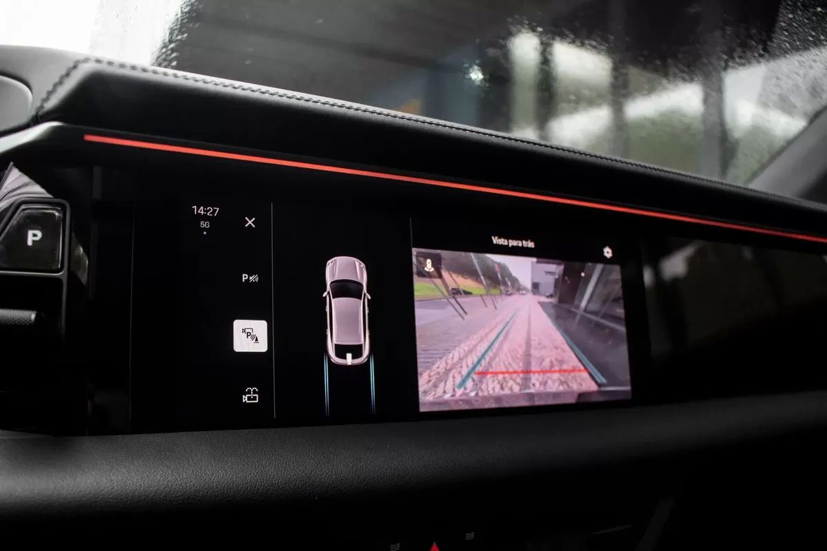 porsche-macan-2025-eletrico-200cc