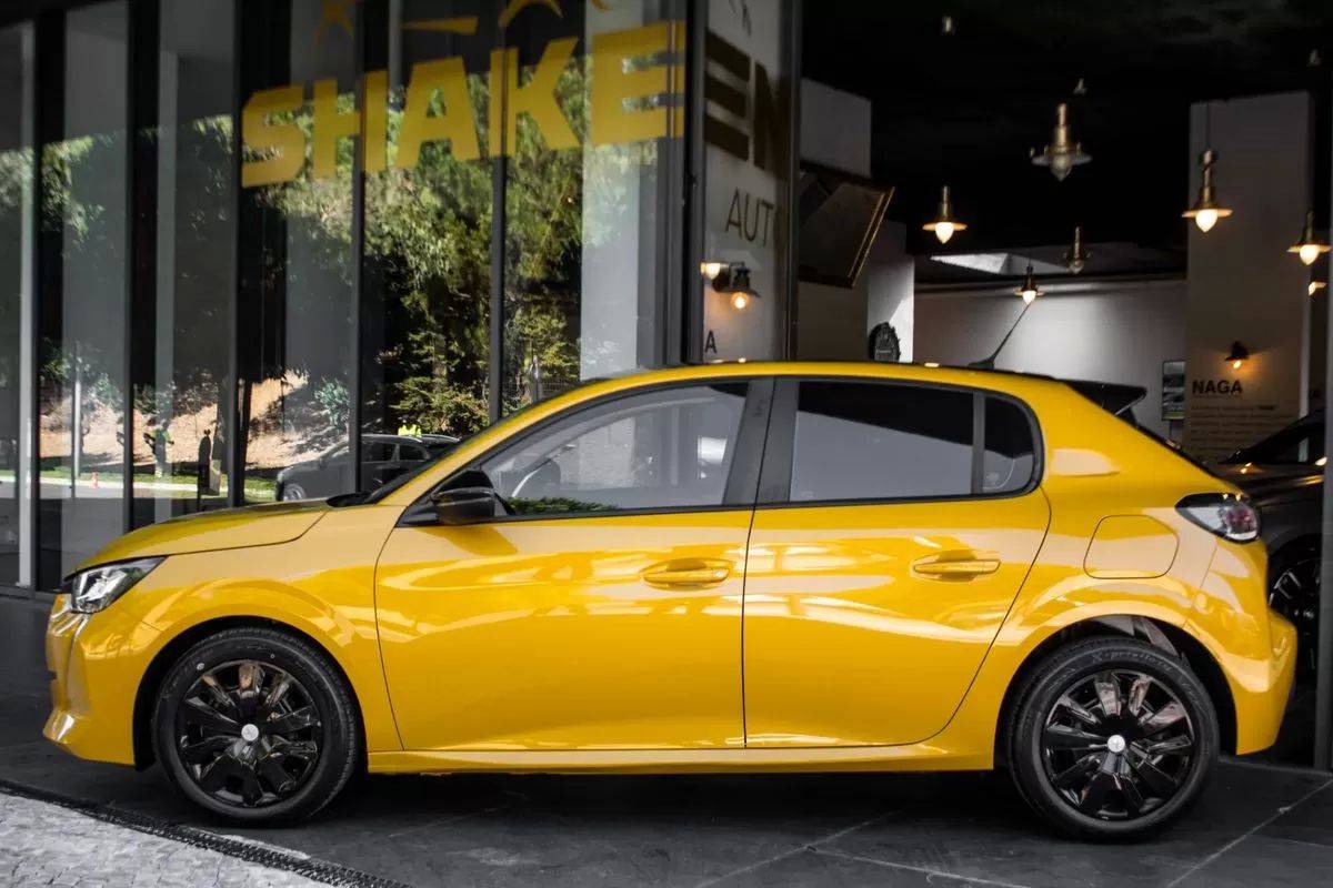 peugeot-208-2020-diesel-1499cc