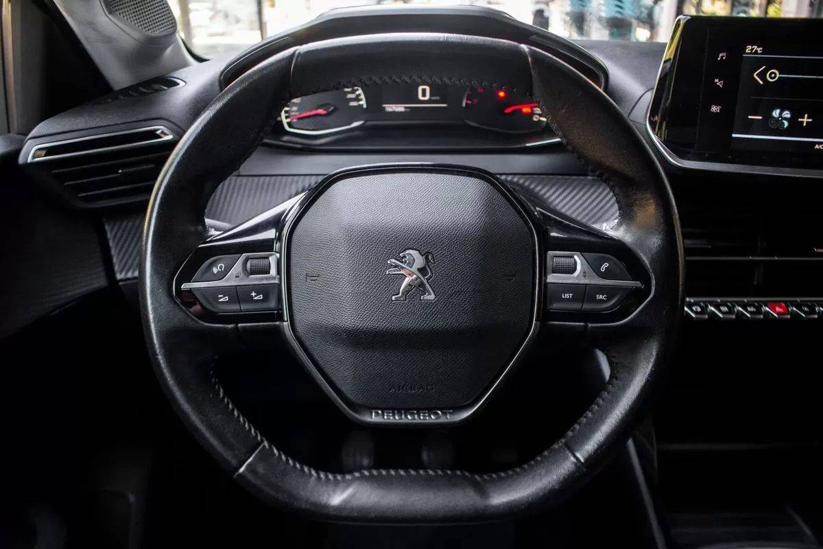 peugeot-208-2020-diesel-1499cc