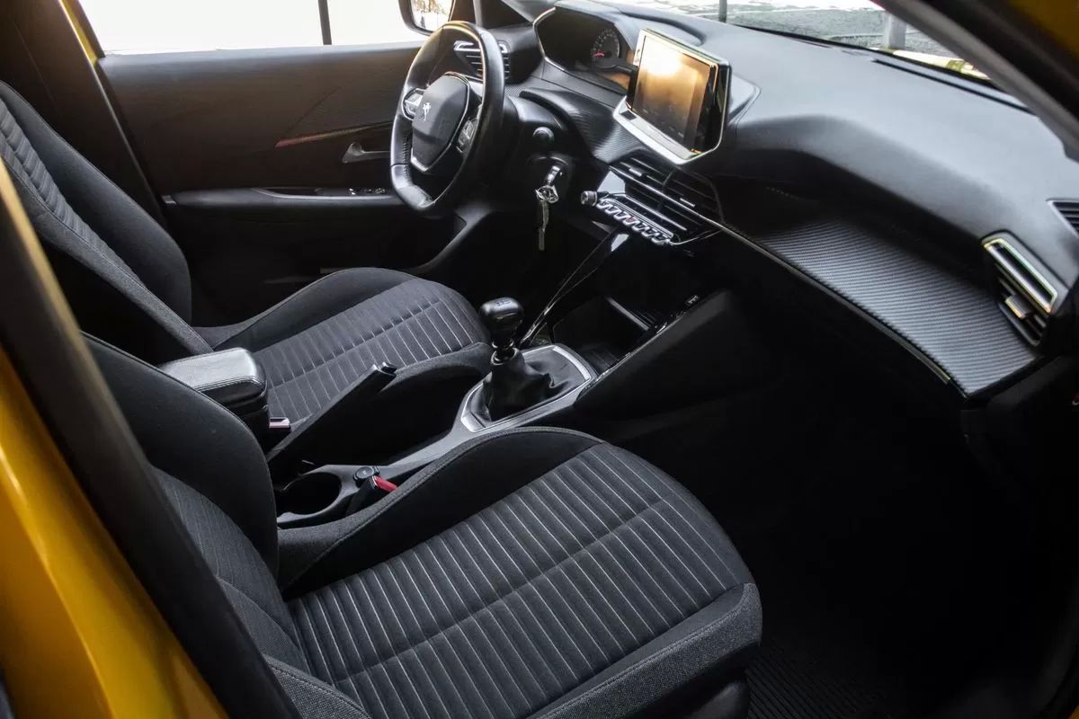 peugeot-208-2020-diesel-1499cc