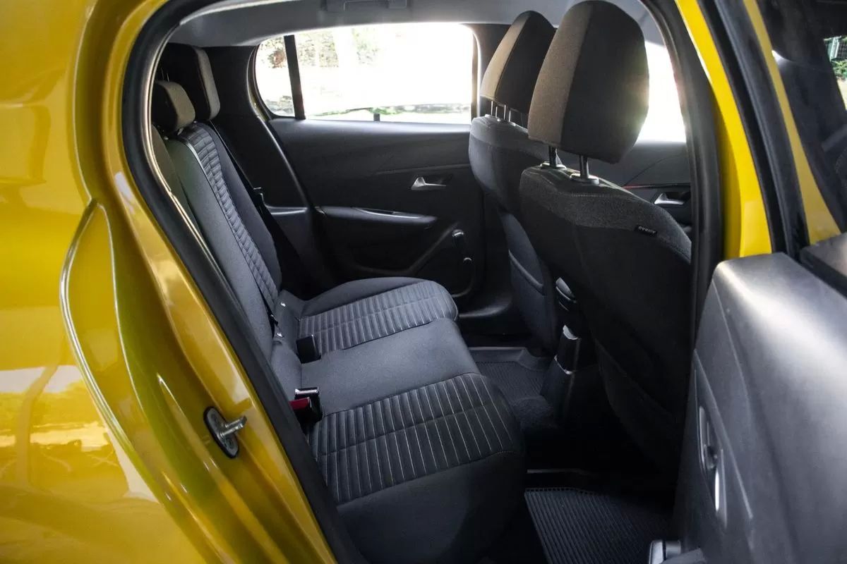 peugeot-208-2020-diesel-1499cc