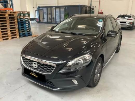 volvo-v40-cross-country-2015-diesel-1560cc