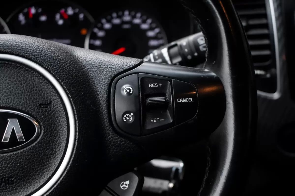 kia-carens-2018-diesel-1685cc