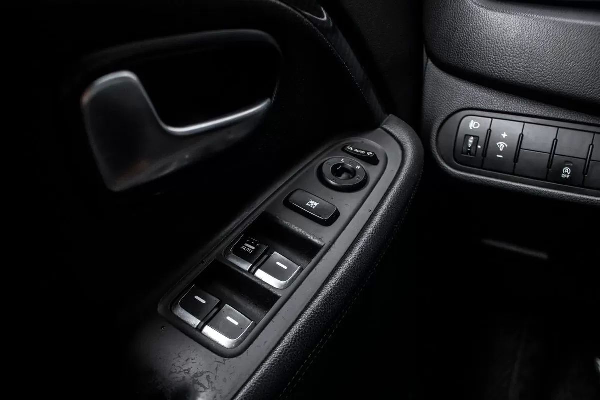 kia-carens-2018-diesel-1685cc