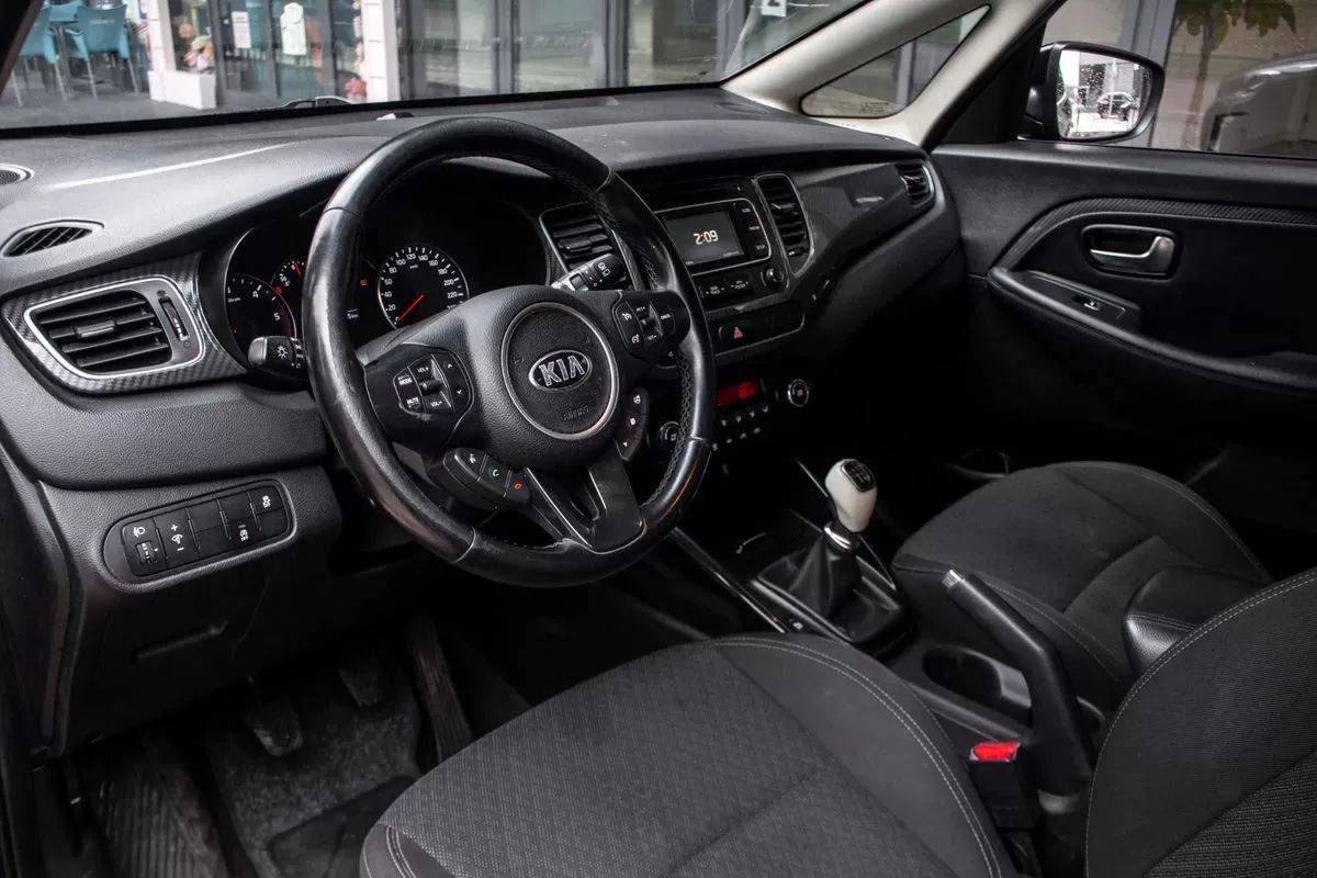 kia-carens-2018-diesel-1685cc