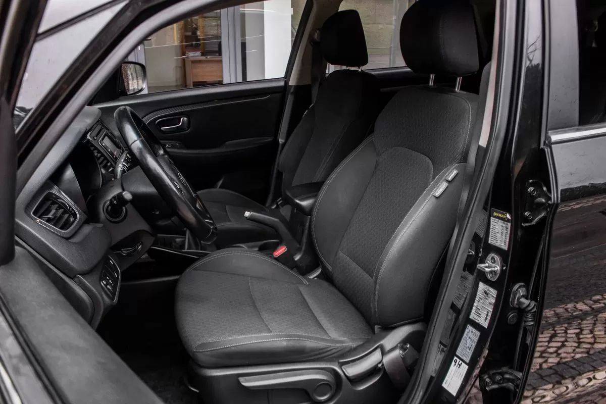 kia-carens-2018-diesel-1685cc