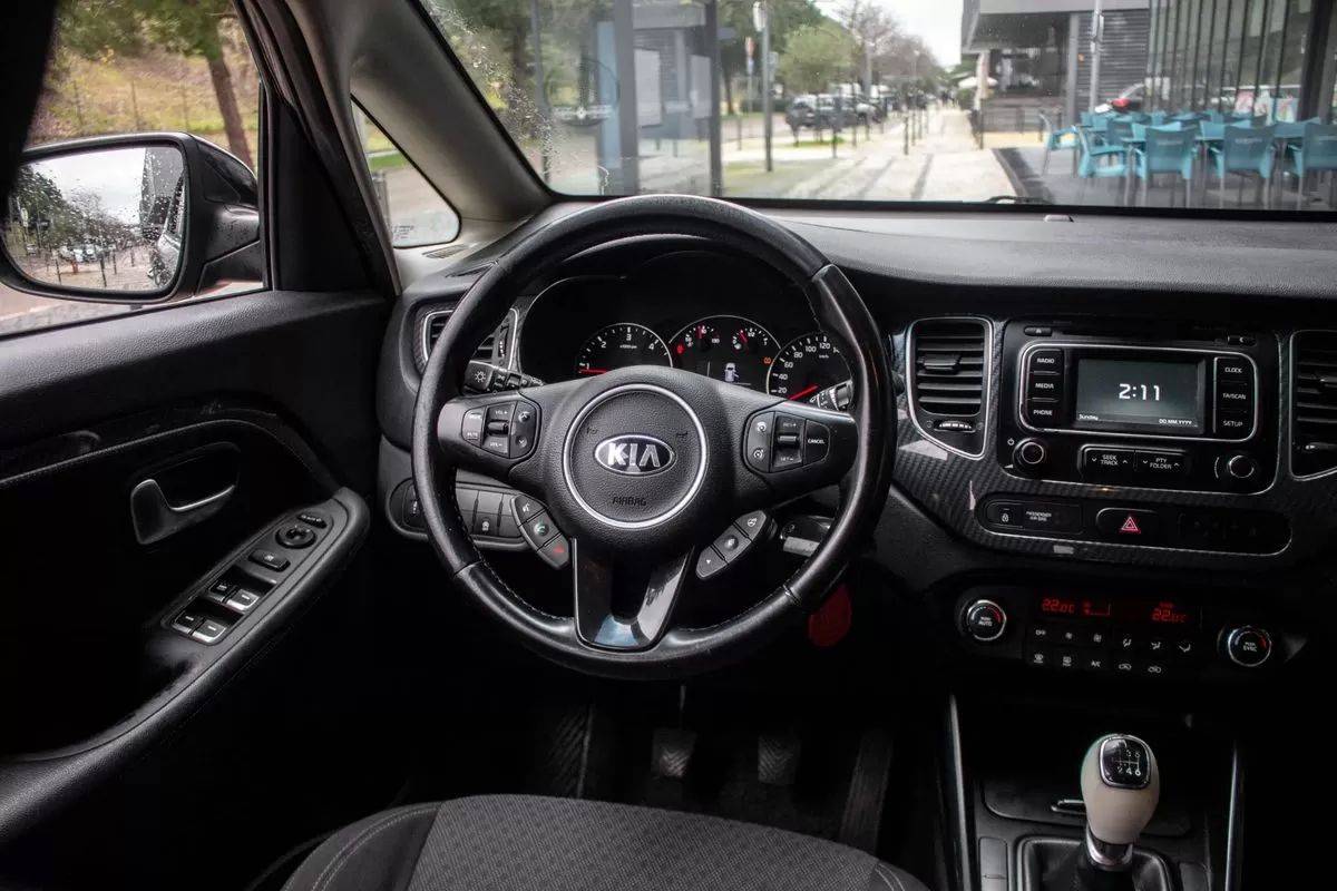 kia-carens-2018-diesel-1685cc