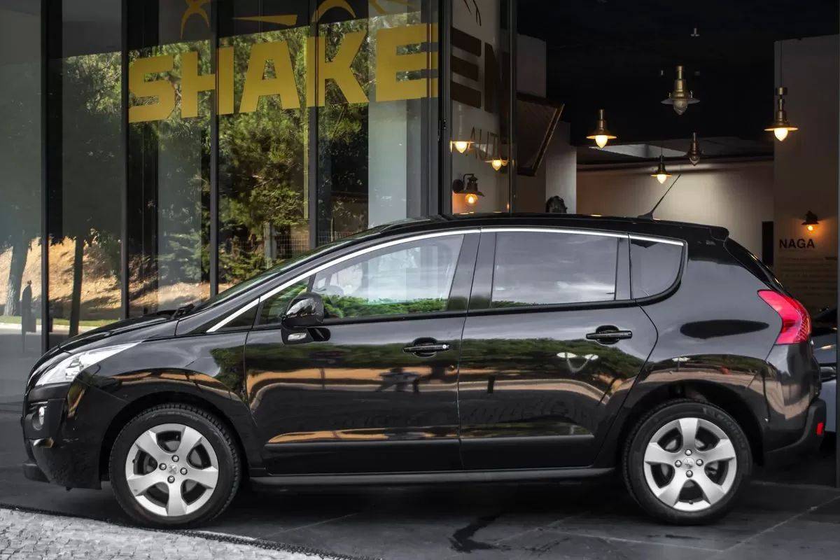 peugeot-3008-2011-diesel-1560cc