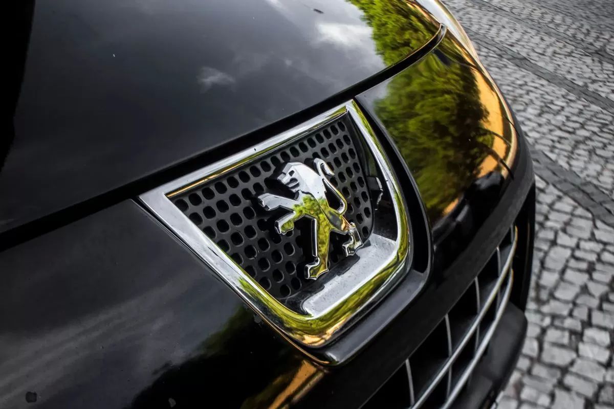 peugeot-3008-2011-diesel-1560cc
