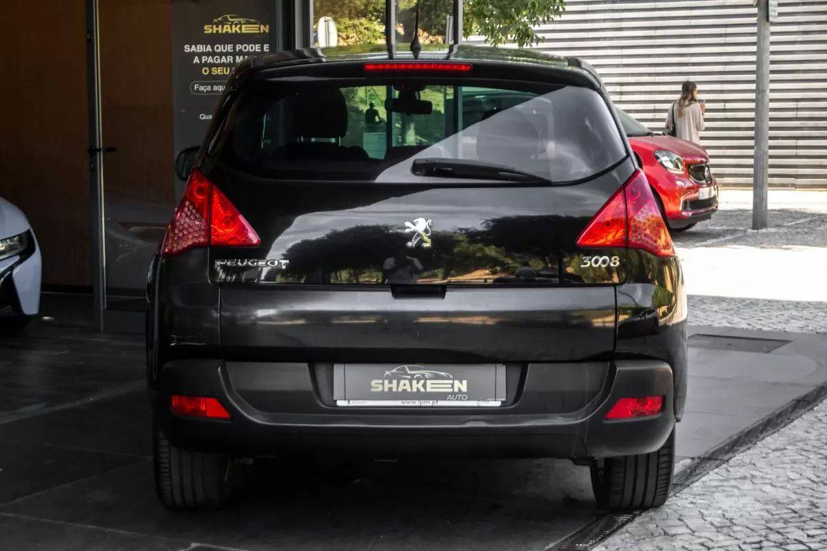 peugeot-3008-2011-diesel-1560cc