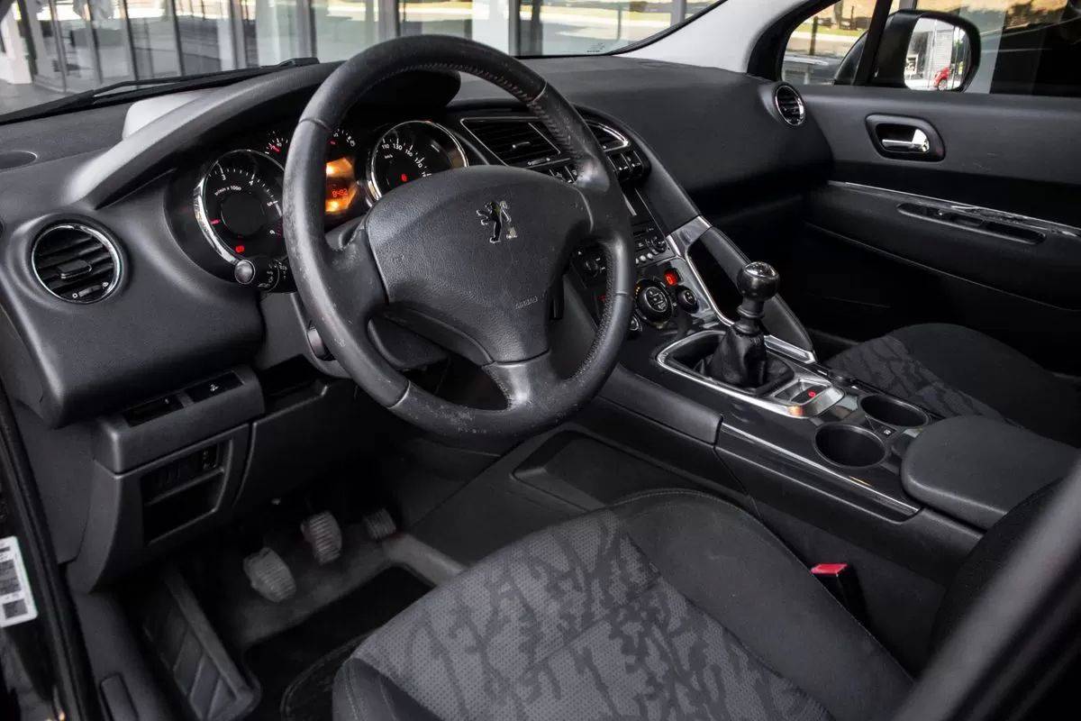 peugeot-3008-2011-diesel-1560cc