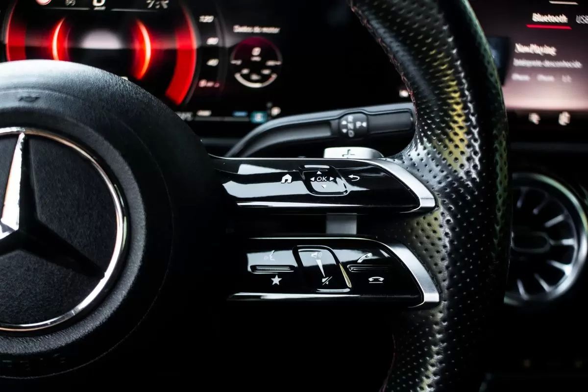 mercedes-benz-classe-a-2023-gasolina-1332cc