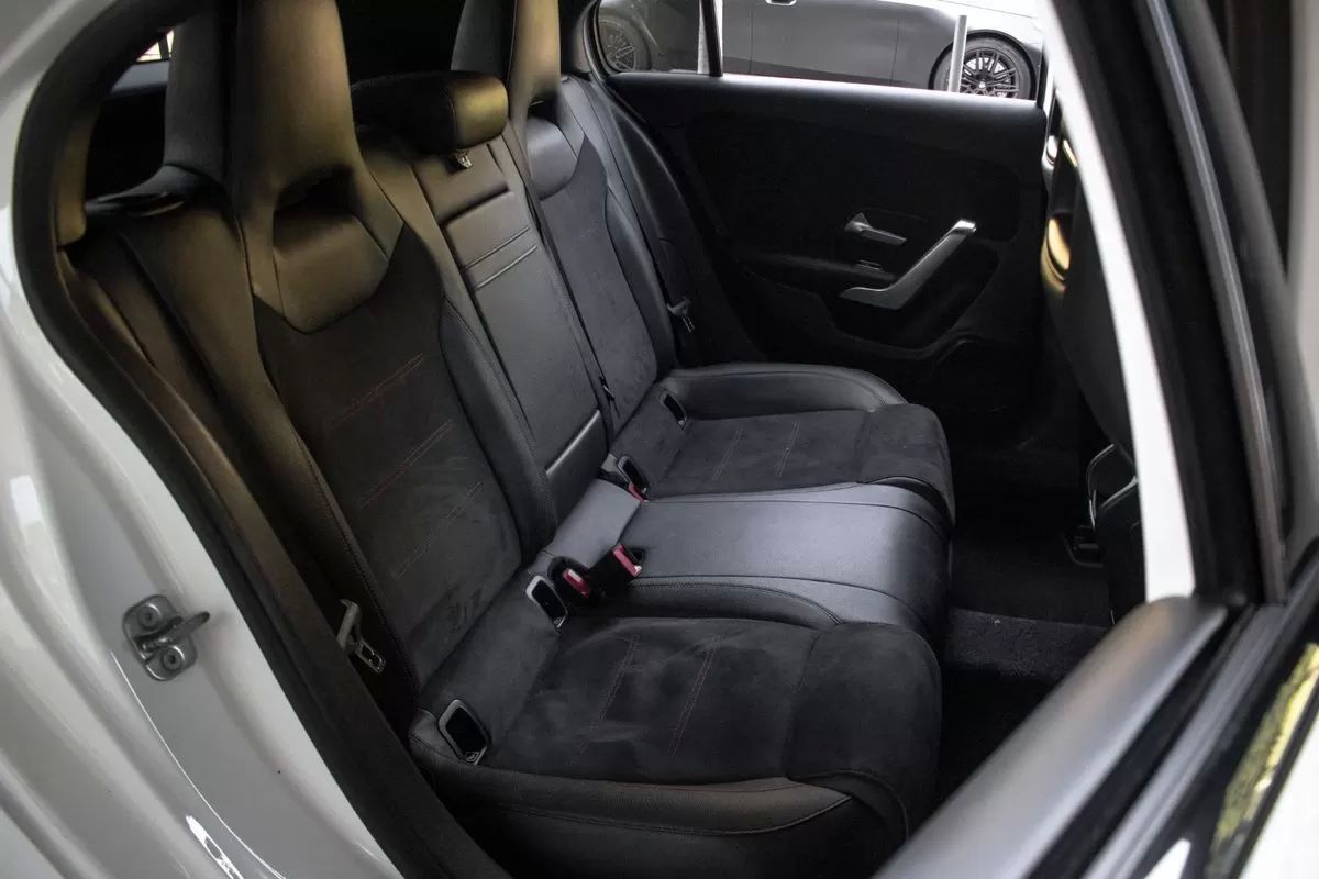 mercedes-benz-classe-a-2023-gasolina-1332cc