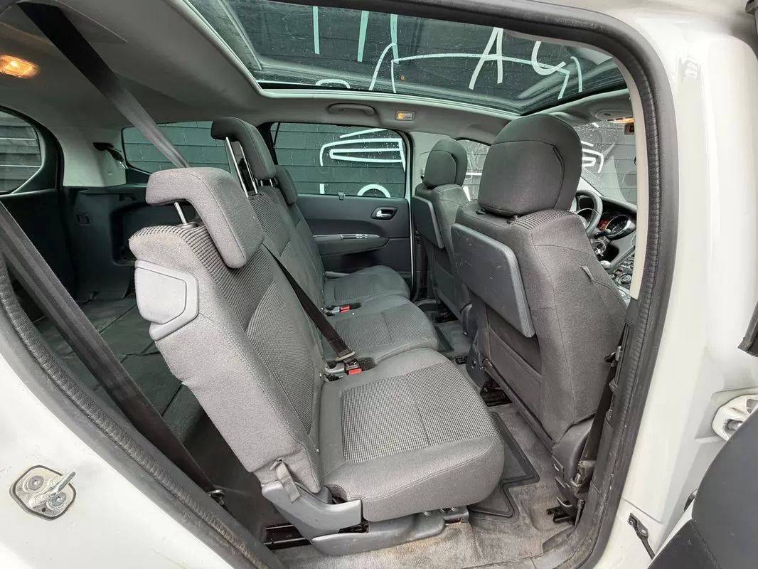 peugeot-5008-2016-diesel-1560cc