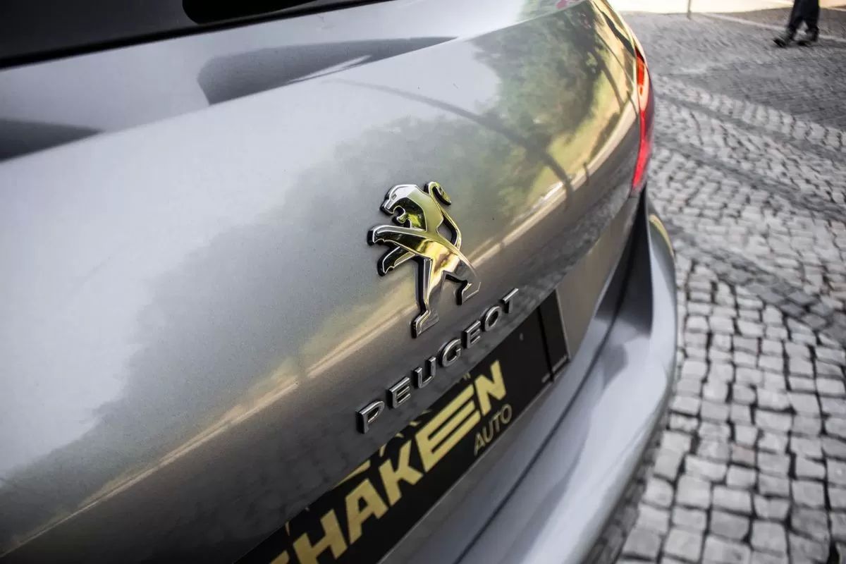 peugeot-308-sw-2019-diesel-1499cc