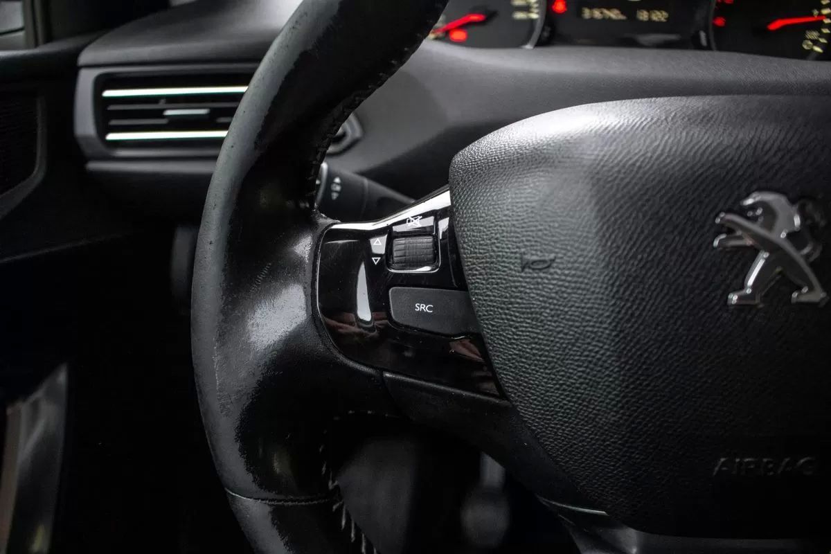 peugeot-308-sw-2019-diesel-1499cc