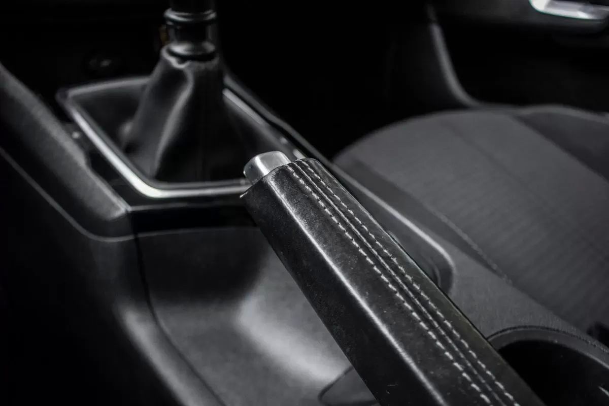 peugeot-308-sw-2019-diesel-1499cc
