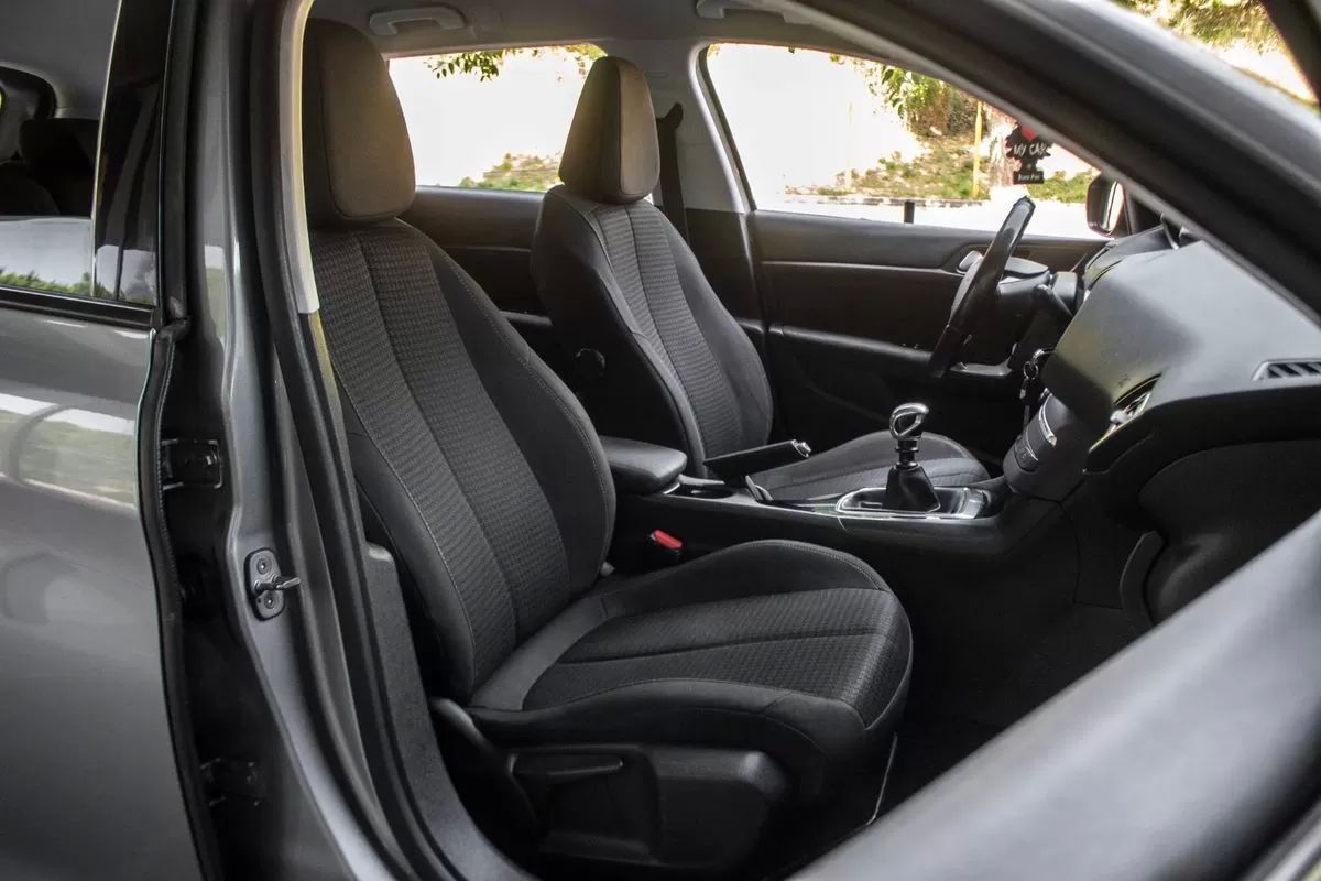 peugeot-308-sw-2019-diesel-1499cc