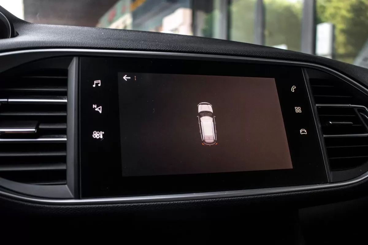 peugeot-308-sw-2019-diesel-1499cc