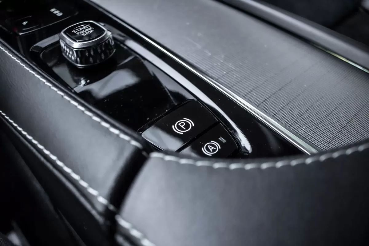 volvo-xc90-2022-hibrido-1969cc