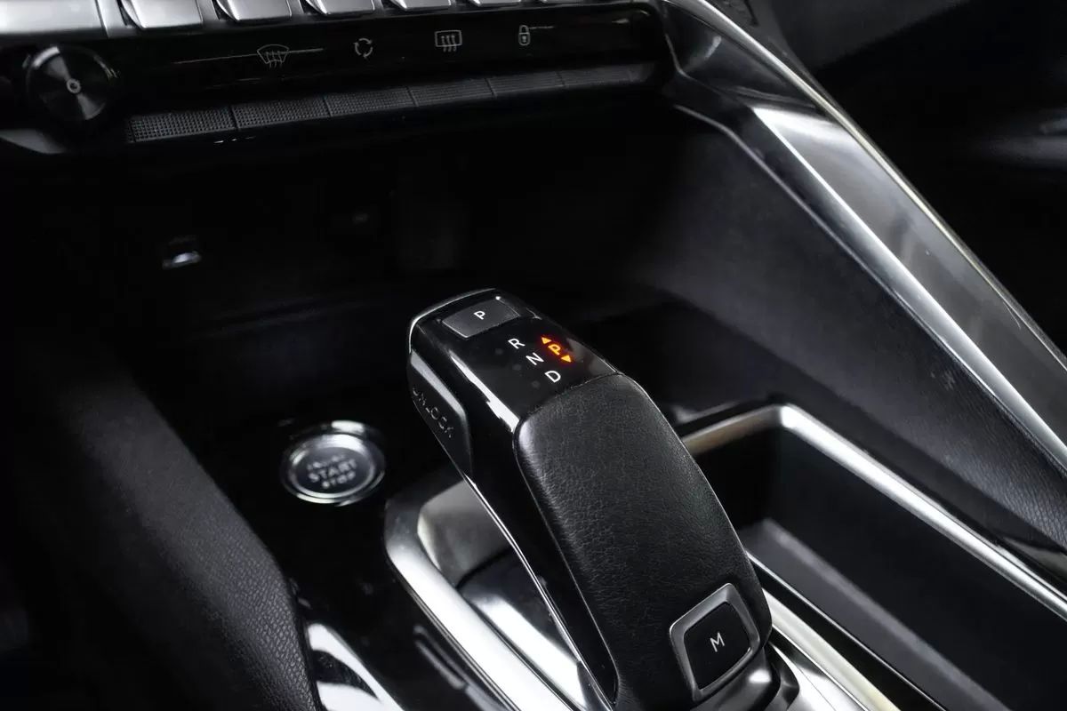 peugeot-3008-2020-gasolina-1199cc