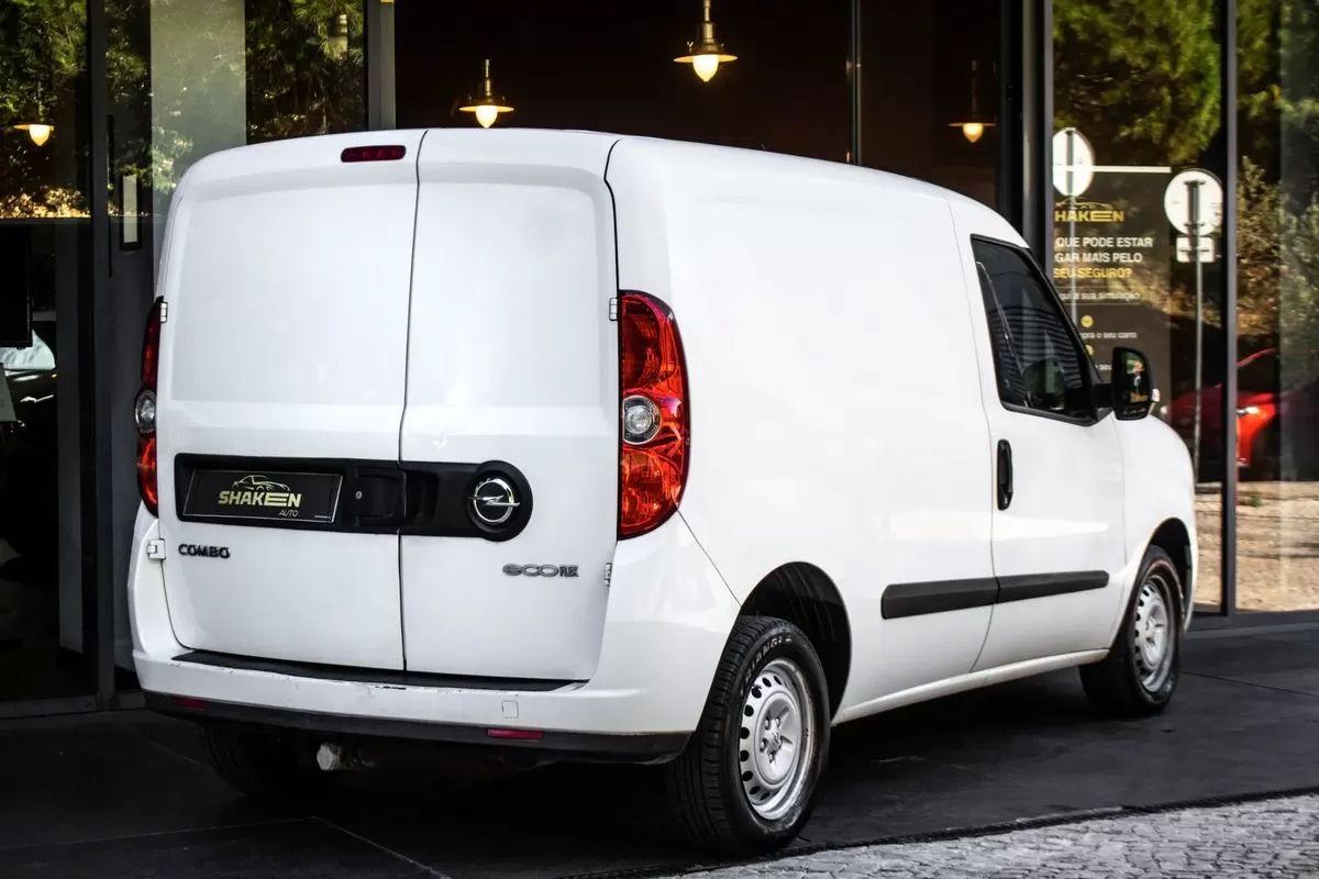 opel-combo-2012-diesel-1248cc