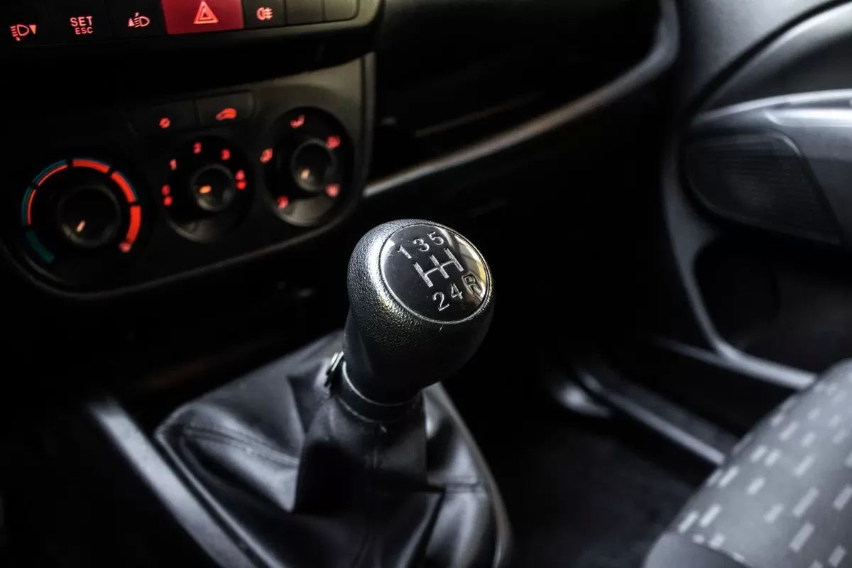opel-combo-2012-diesel-1248cc