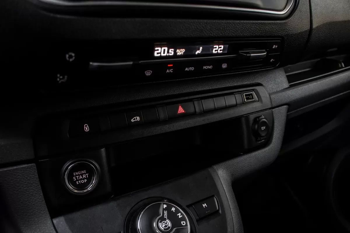 peugeot-expert-2021-diesel-1997cc