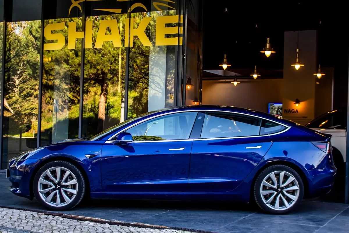 tesla-model-3-2020-eletrico-0cc