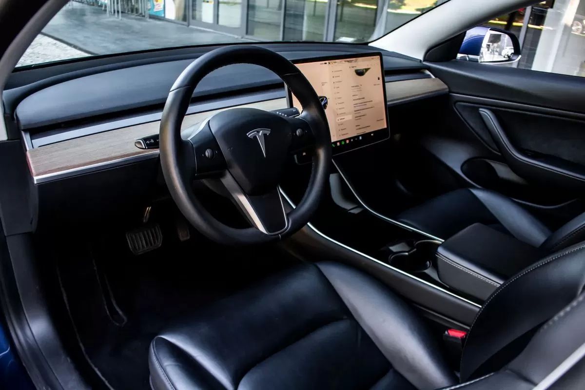 tesla-model-3-2020-eletrico-0cc