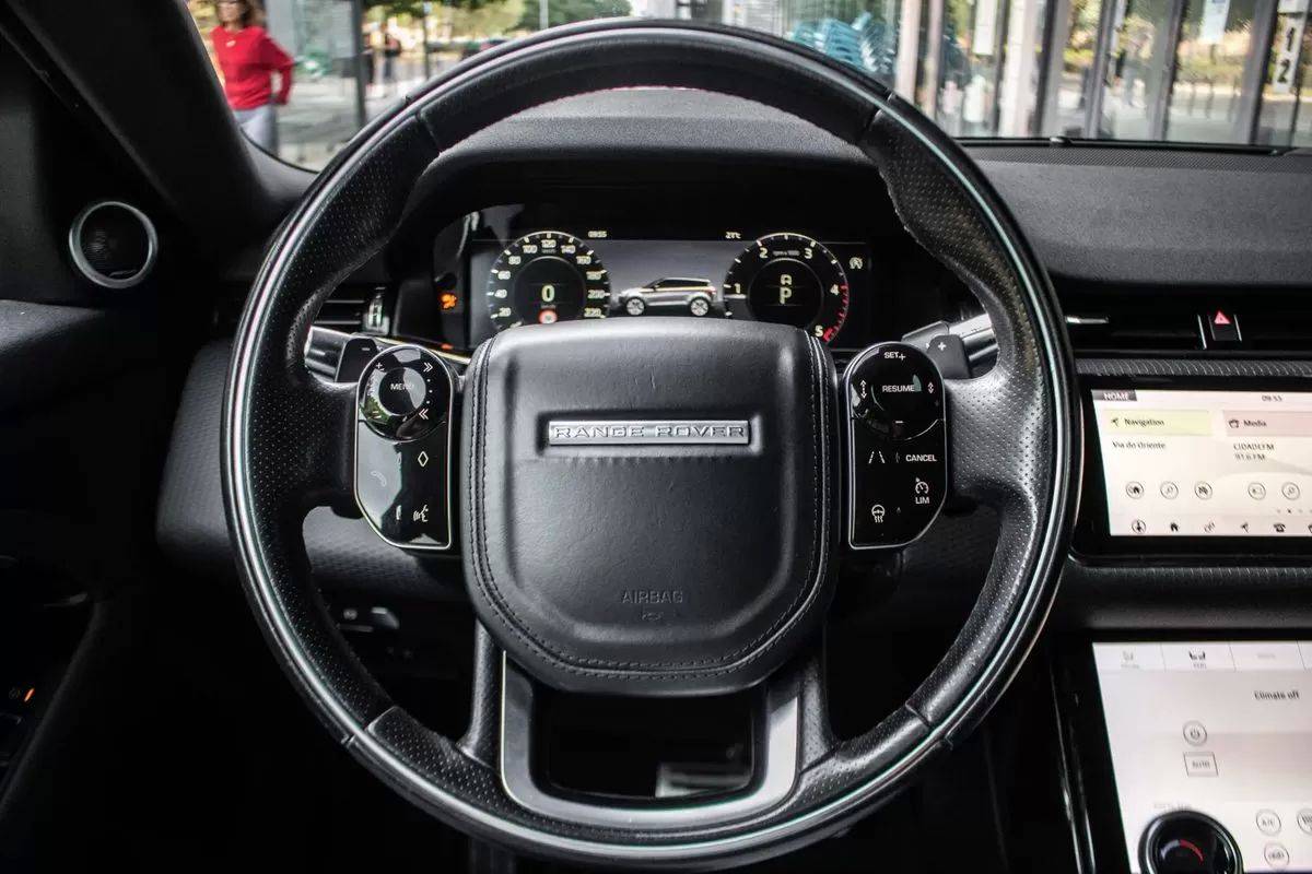land-rover-range-rover-evoque-2019-diesel-1999cc