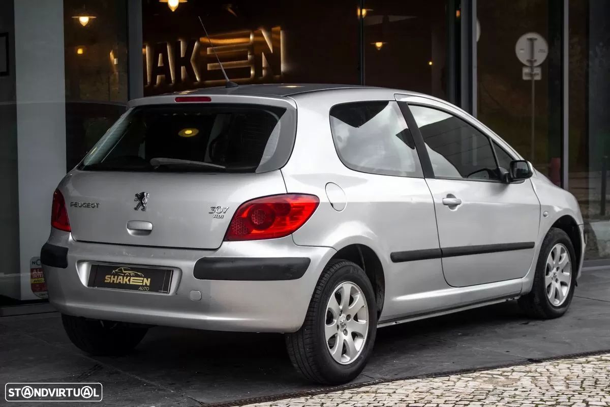 peugeot-307-2006-diesel-1560cc