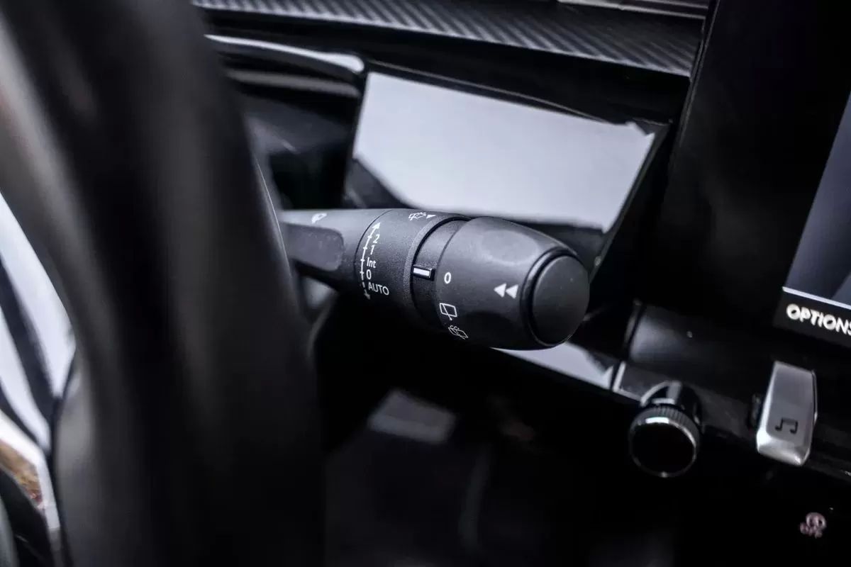 peugeot-508-sw-2020-diesel-1499cc