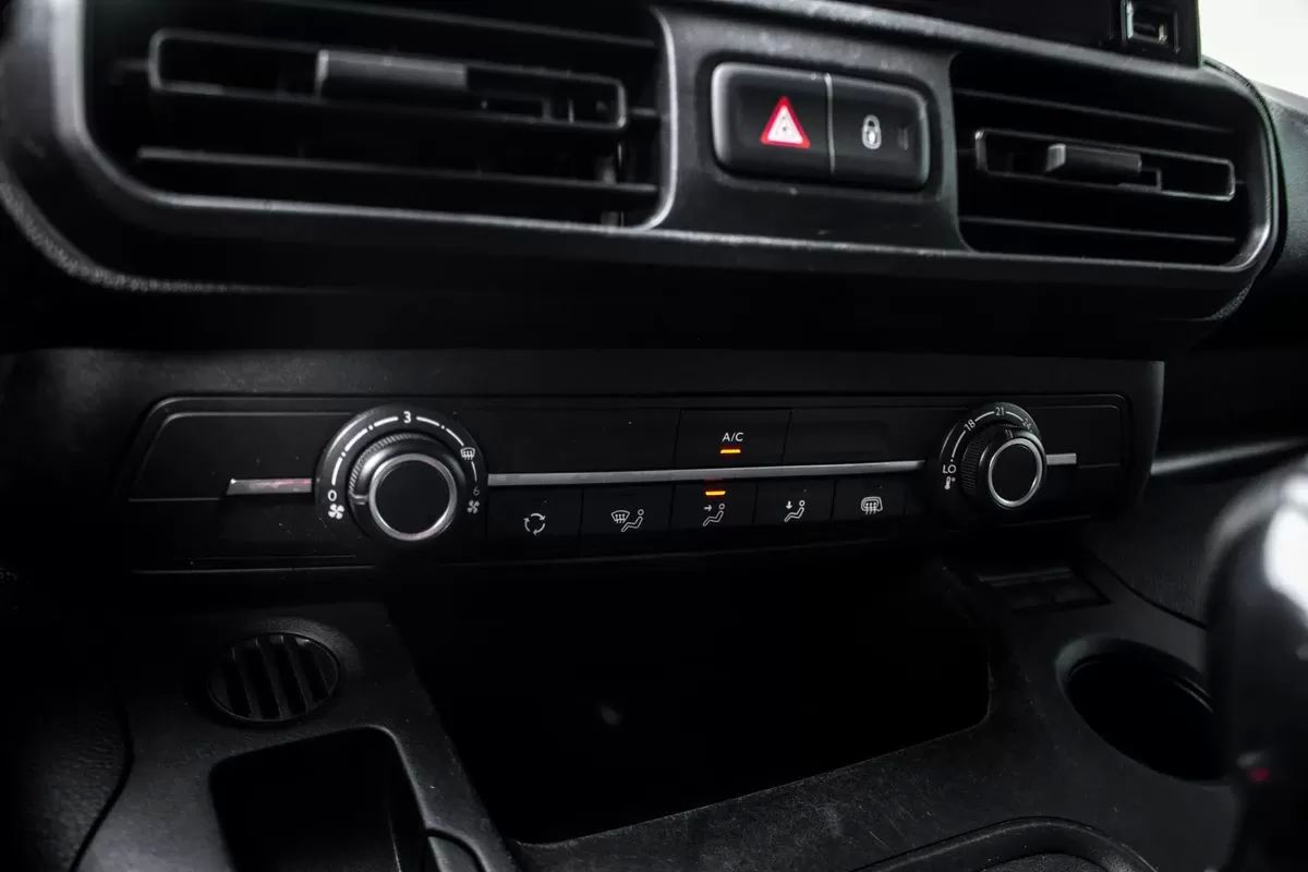 peugeot-partner-2021-diesel-1499cc