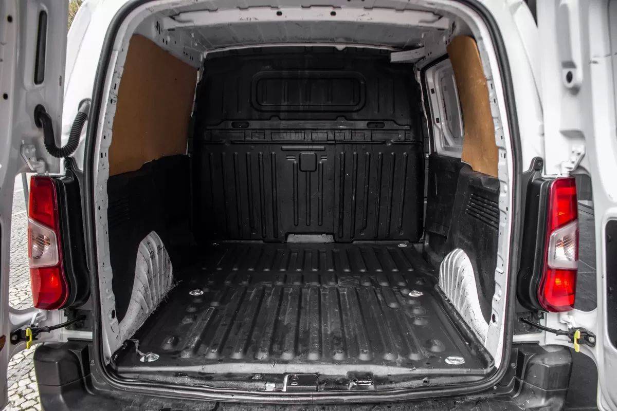 peugeot-partner-2021-diesel-1499cc