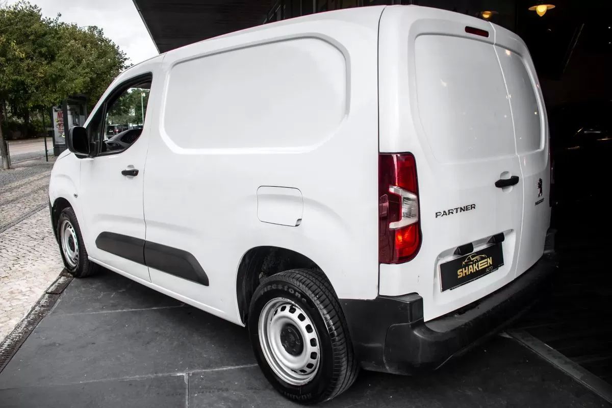 peugeot-partner-2021-diesel-1499cc