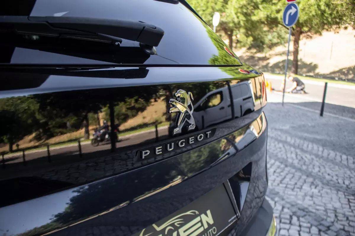 peugeot-3008-2018-diesel-1499cc