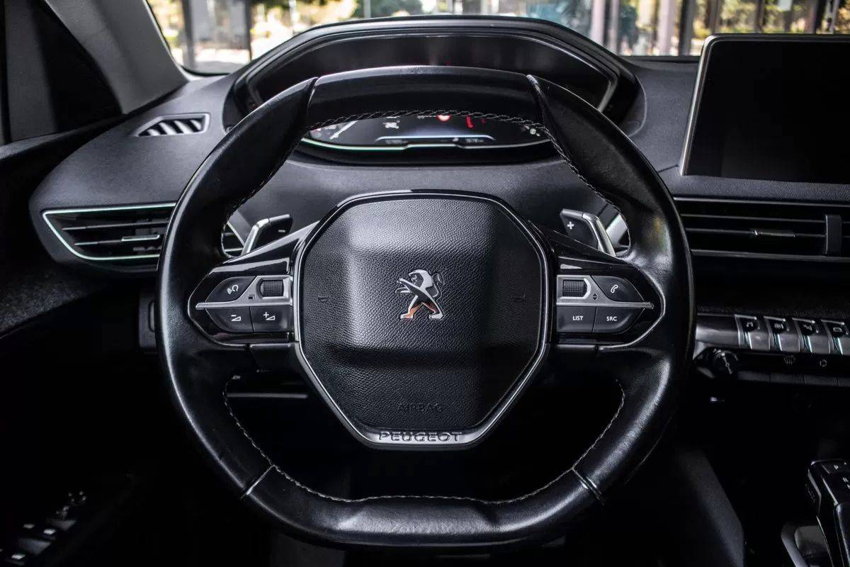 peugeot-3008-2018-diesel-1499cc