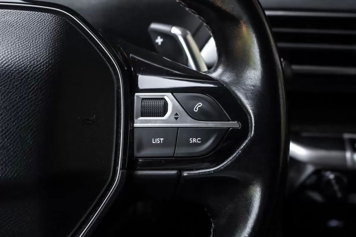peugeot-3008-2018-diesel-1499cc
