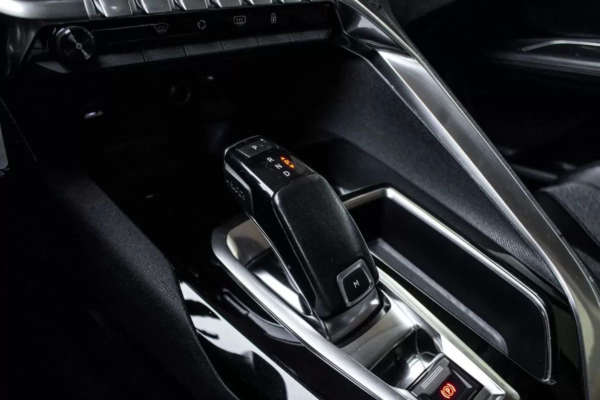 peugeot-3008-2018-diesel-1499cc