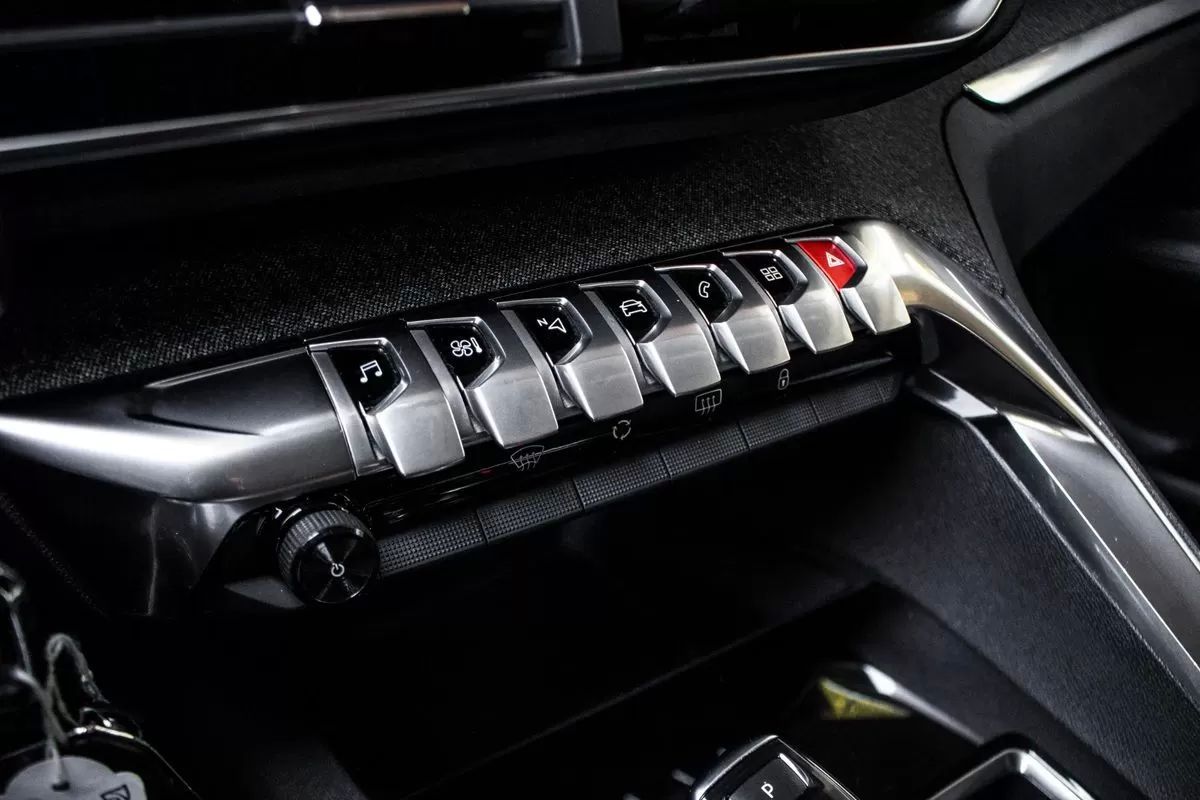 peugeot-3008-2018-diesel-1499cc