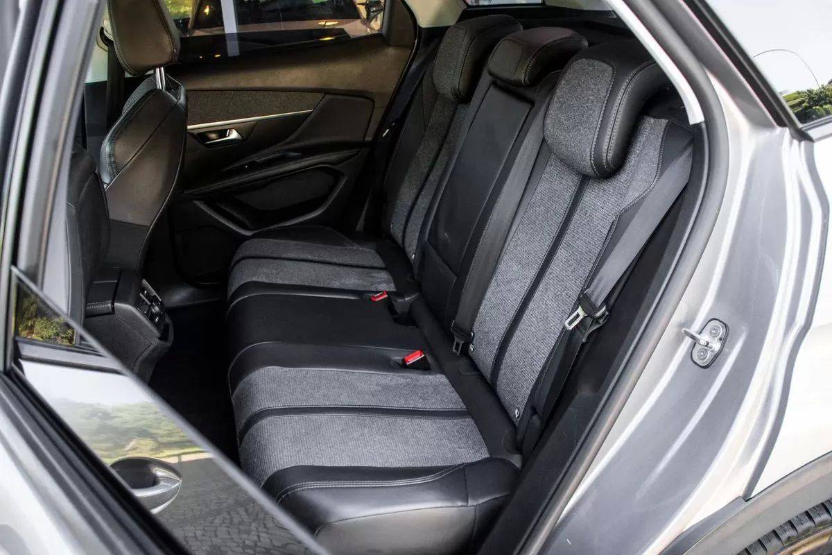 peugeot-3008-2018-diesel-1499cc